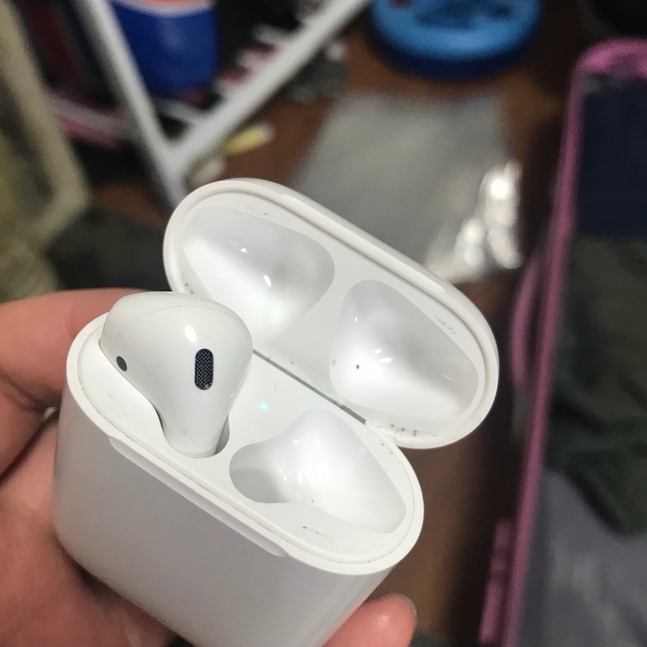 苹果airpods出售 因为丢了一只所以低价卖出…