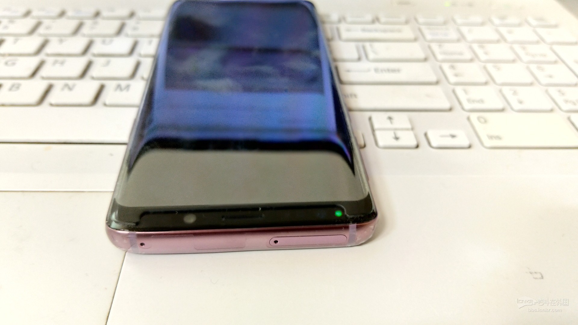 5月份刚买的三星S9,无任何划痕和磕碰,99.99新