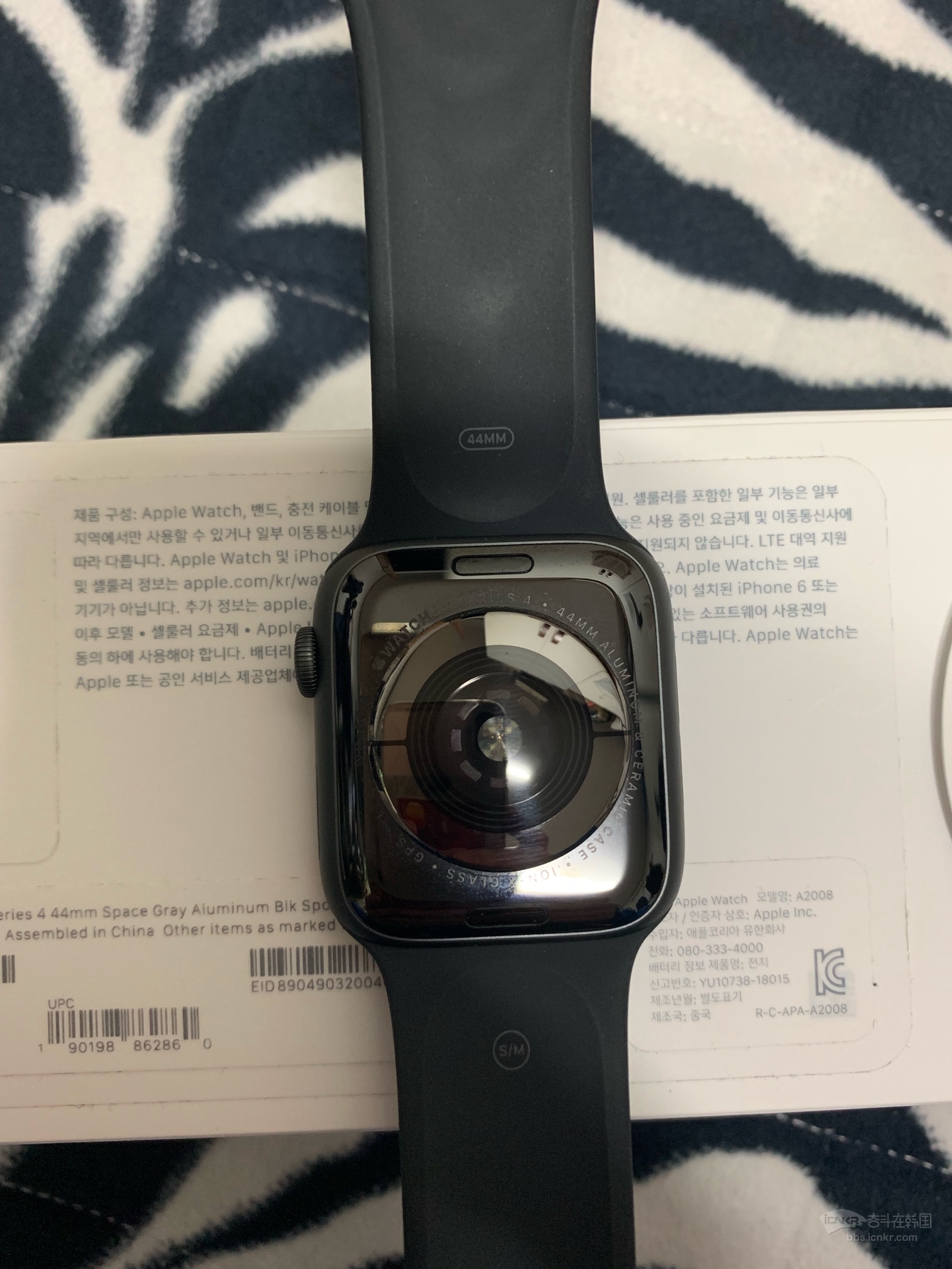 苹果手表apple watch4代 44mm