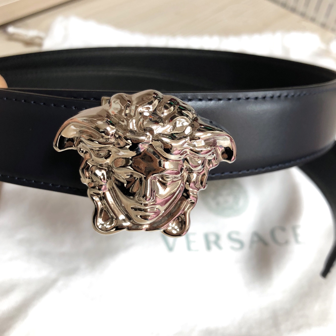 全新范思哲皮带美杜莎人头经典款低价出