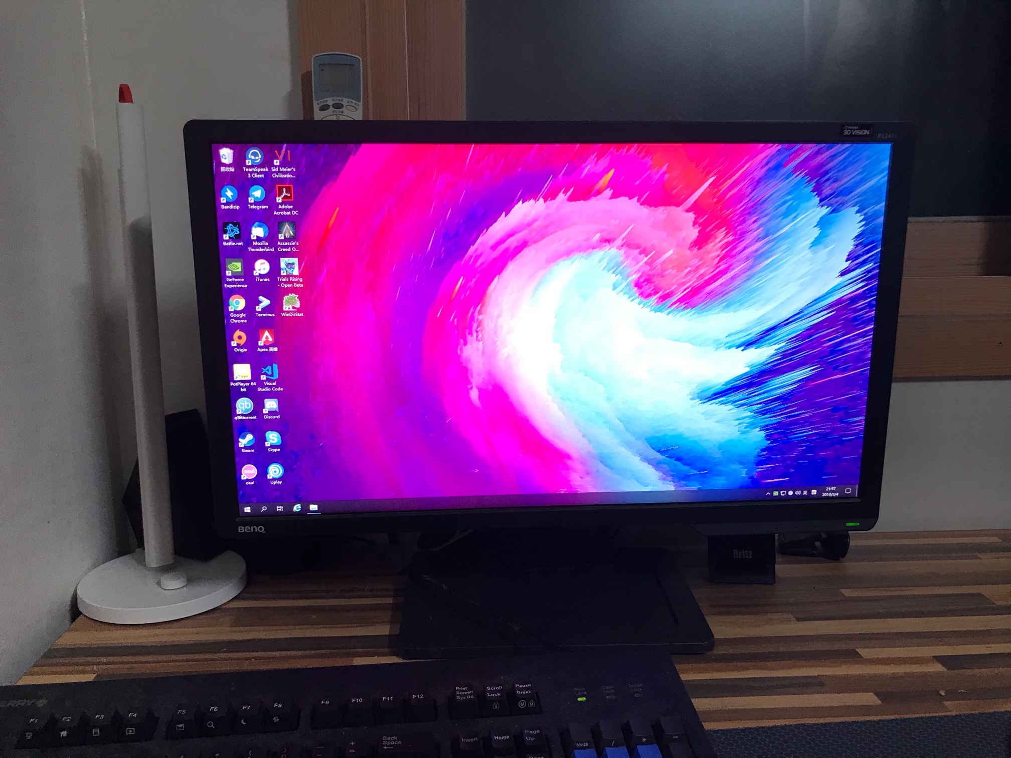 出售明基xl2411144hz24寸显示器